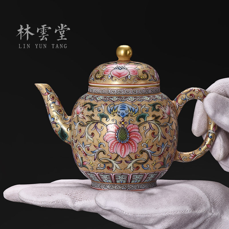 Lin Yuntang-TETERA pintada a mano con esmalte dorado