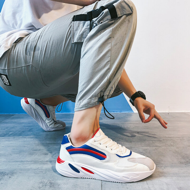 Mężczyźni obuwie odkryte buty do biegania mężczyźni moda trampki studenckie buty do chodzenia nowi mężczyźni buty wulkanizowane popularne buty gorącej sprzedaży