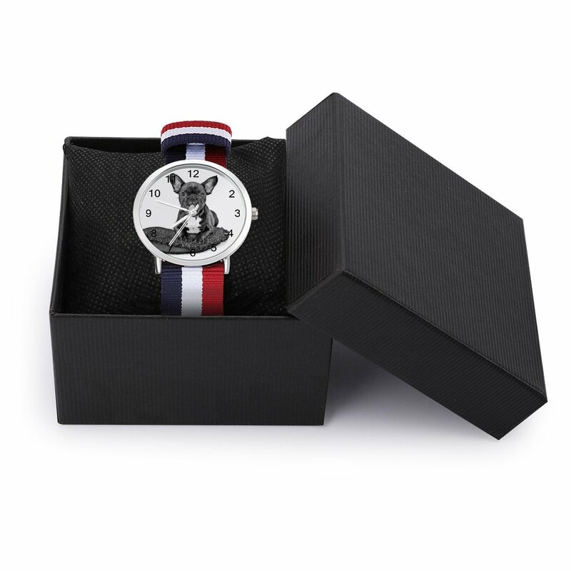 French Bulldog นาฬิกาควอตซ์คนรักสุนัขธุรกิจออกแบบน่ารักสัตว์เลี้ยง Funky นาฬิกาข้อมือวัยรุ่นสไตล์คุณภาพดีนาฬิกาข้อมือ