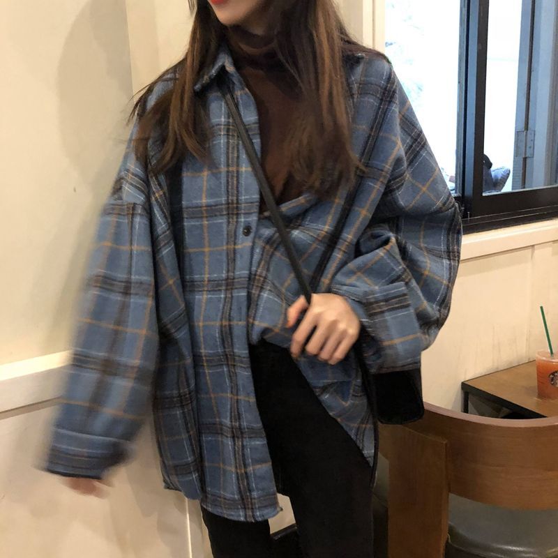 Women Blouses Turn-down Collar Spring Shirts Plaid All-match BF Batwing-sleeve Loose Outwear Female Chic New Long Sleeve Jacket