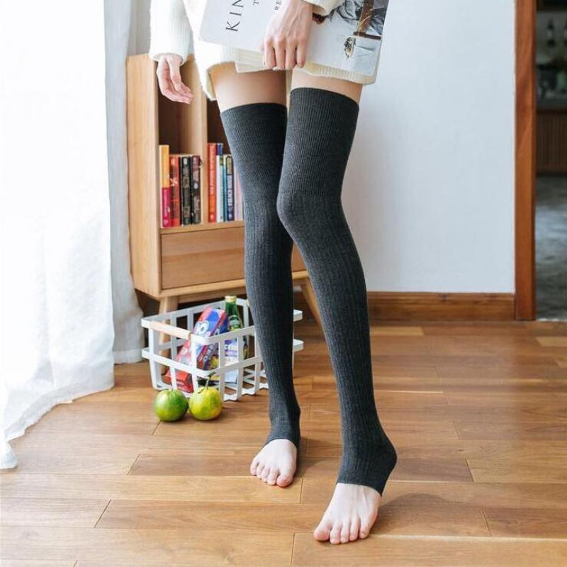 Primavera e outono lã de cashmere feminino japonês pisou heeled perna aquecedores sobre o joelho alta tubo meias mangas