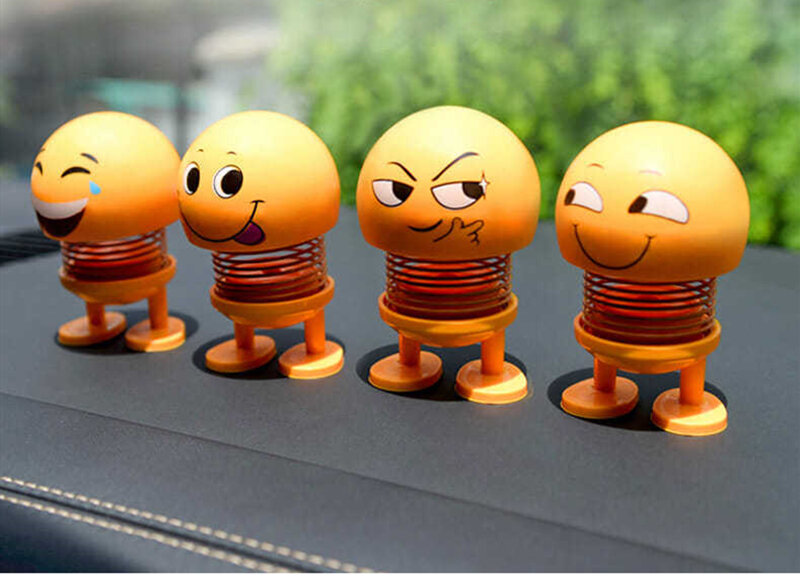 Lucu Kepala Menggeleng Boneka Ornamen Kecil Indah Aksesoris Mobil Interior Boneka Kreatif Mainan Mobil Dekorasi Aksesori