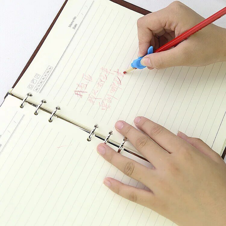 10 ชิ้น/ล็อตเด็กผู้ถือปากกาซิลิโคนเด็กการเรียนรู้การเขียนเครื่องมือแก้ไขดินสอปลาจับการเขียนAid Gripเครื่องเขียน