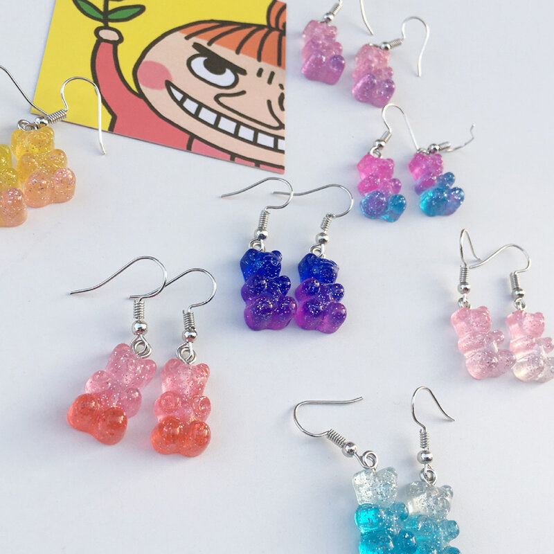 1 par criativo bonito mini gummy bear brincos minimalismo design dos desenhos animados feminino ganchos de orelha danglers jóias presente