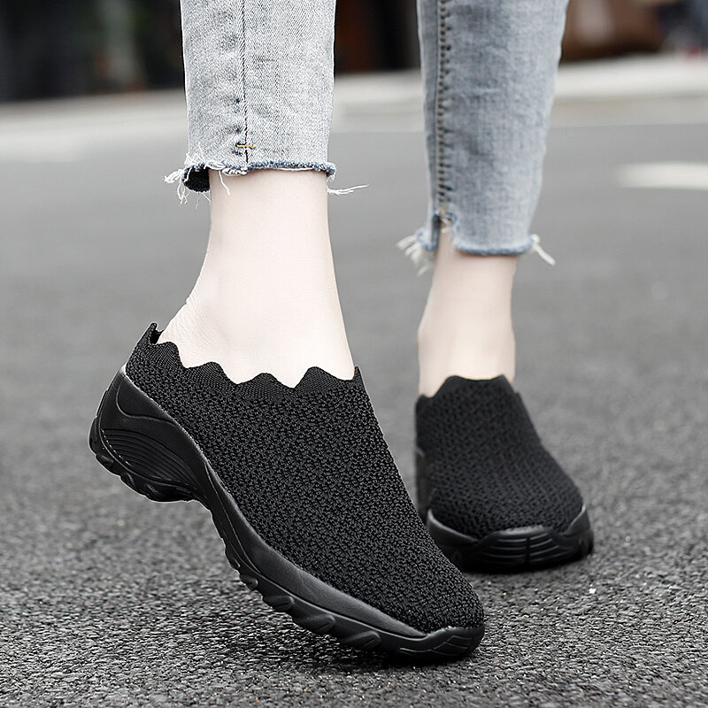 Kobiety obuwie moda oddychająca spacer płaskie buty z siatką Lady Sneakers kobiety Tenis Feminino buty Lady 2020 Mesh letnie buty
