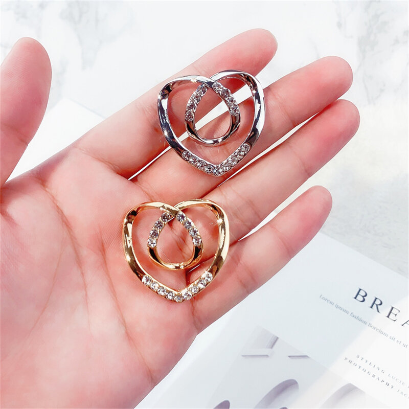 2021 Silk Scarf Buckle Loop Ring Gold And Silver T-Shirt Corner Buckle Ladies Children Universal Decorative Accessories