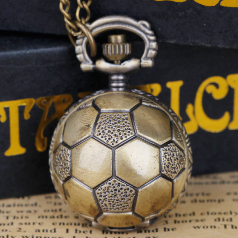 Reloj de bolsillo de cuarzo, colgante de bronce, estilo Retro, Fútbol creativo, regalo exquisito