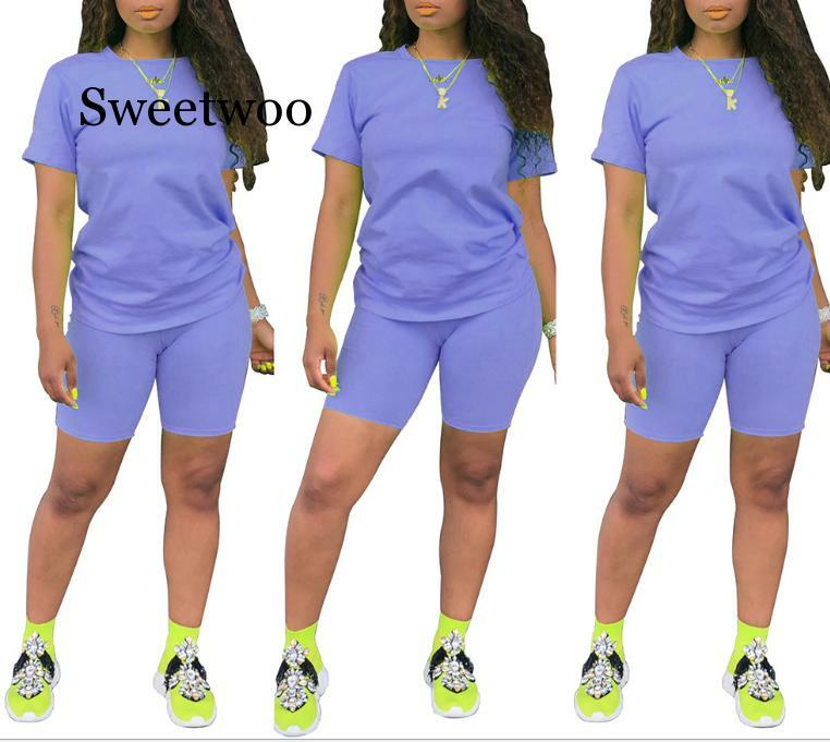 SWEETWOO 캐주얼 두 조각 세트 섹시한 클럽 의상 여성 V 목 짧은 소매 티셔츠와 반바지 땀 정장 세트