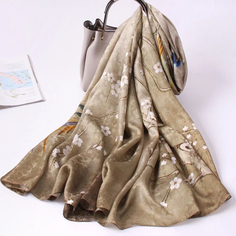 100% reine Seide Schal Frauen Schals Wraps 2021 Neue Herbst Taschentuch Gedruckt Foulard Femme Hangzhou Natürliche Seide Hals Schals