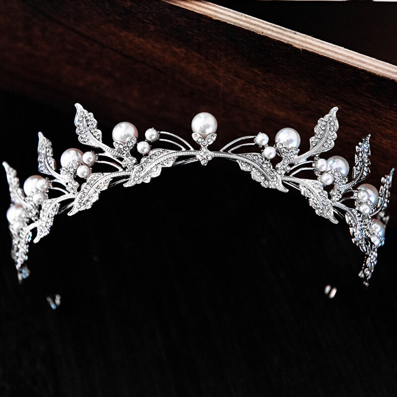 HG11545 corona nupcial europea y americana de diamantes de imitación, tocado de boda con hojas de aleación, tocado para novia