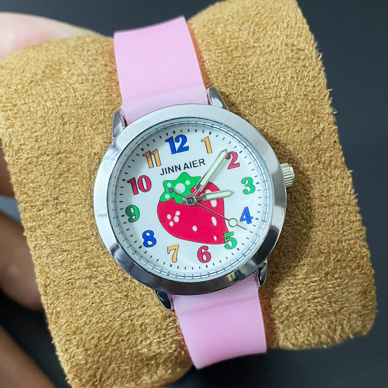 2022 신제품 핑크 딸기 만화 실리콘 쿼츠 시계 캐주얼 스포츠 소녀 손목 시계를 착용하는 사랑 Relogio