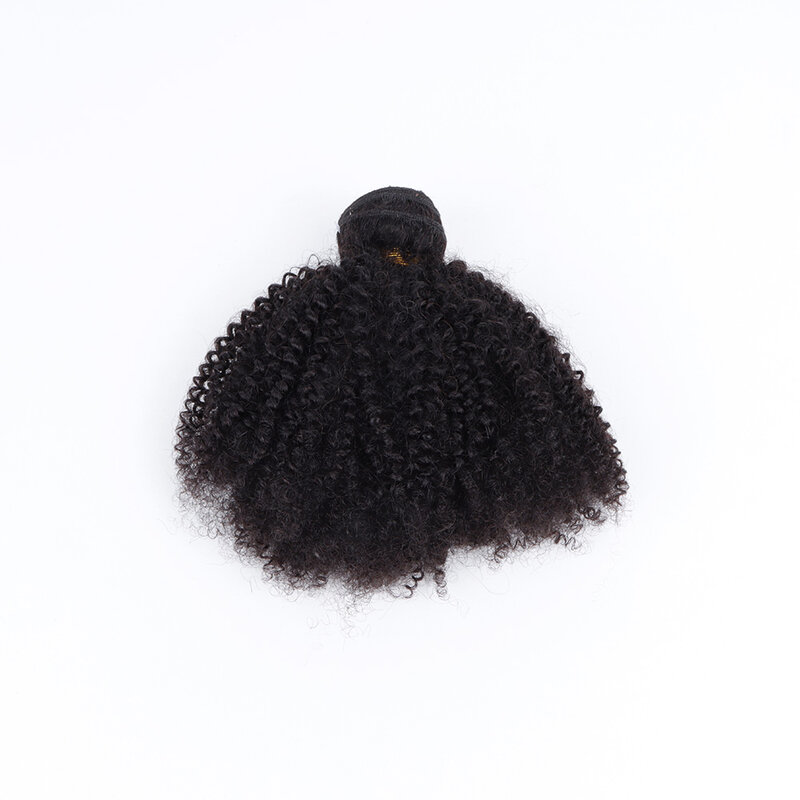広大なアフロキンキーカーリーヘアバンドル100人間のremy毛延長8-30インチ自然な黒色