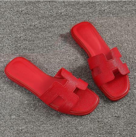 2020 nouveau pantoufles femme été mode vêtements chauds en plein air plat yi zi tuo strass rouge sauvage sandales et pantoufles