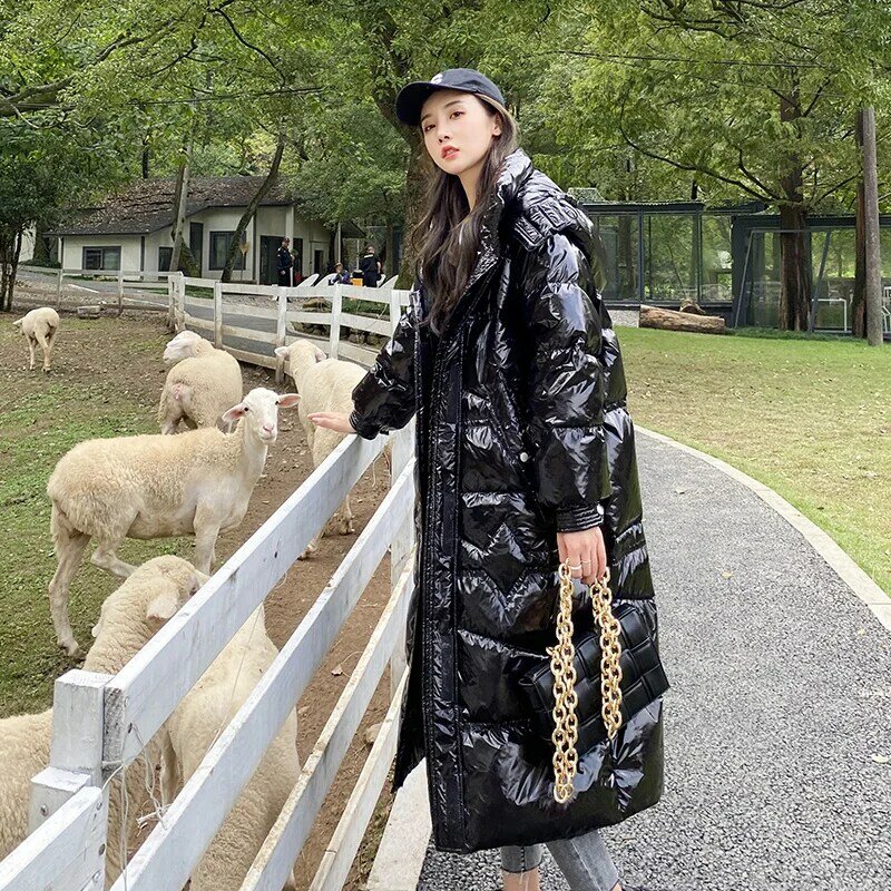 Chaquetas negras brillantes para mujer, abrigos largos gruesos de plumón, Parkas impermeables, chaquetas holgadas de talla grande, 2023