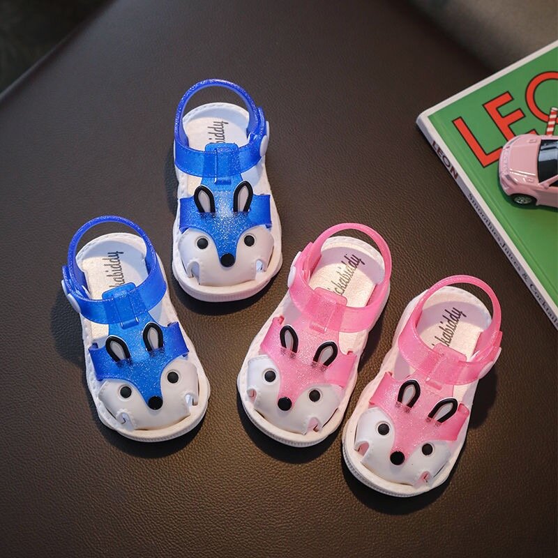 Sandalias para niñas Baotou, zapatos de playa para niños de 1 a 4 años, sandalias antideslizantes de fondo suave para niños, sandalias antideslizantes de verano