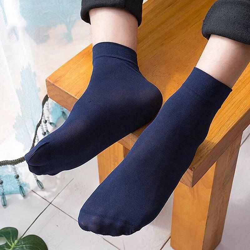 Neue Business Herren Sommer Socken Dünne Seide Hohe Elastische Nylon Atmungsaktive Beiläufige Kurze Crew Socken Männlich Kühlen Socken