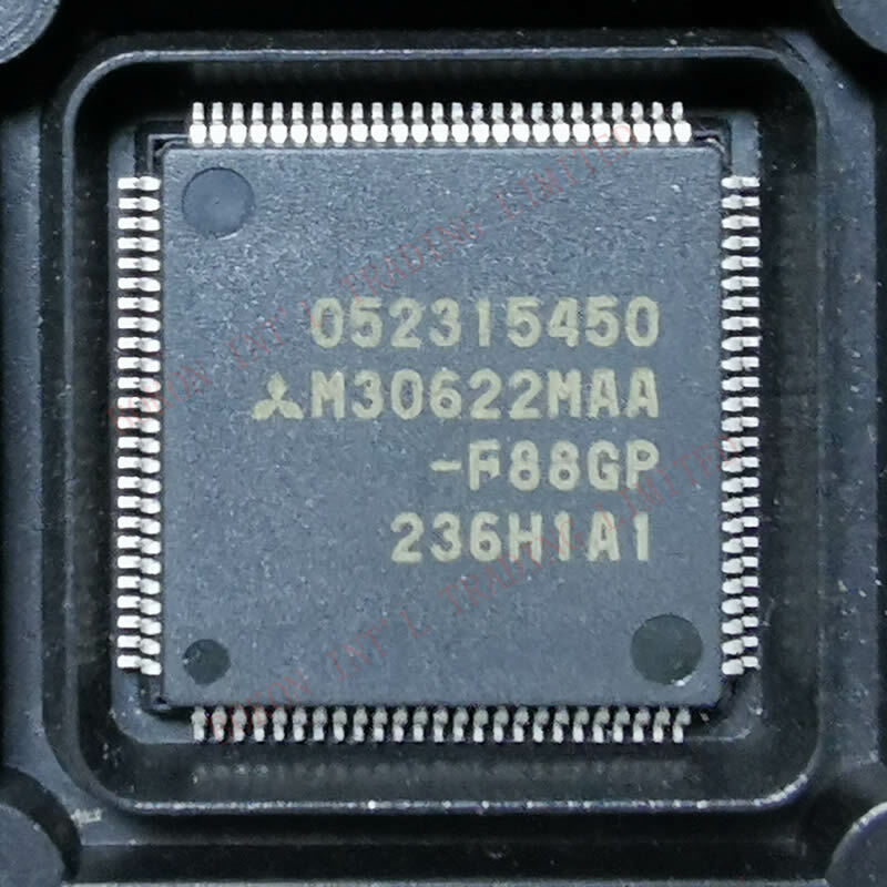 Micro-ordinateur CMOS M30622MAA-F88GP, 16 bits, puce unique