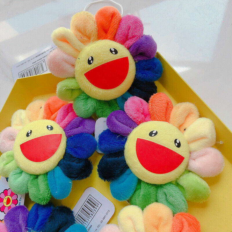 2019 neueste Heiße Blume Takashi Murakami Kiki Kaikai Brosche Regenbogen Sonnenblumen Pin Abzeichen Strap Plüsch Niedlichen Spielzeug