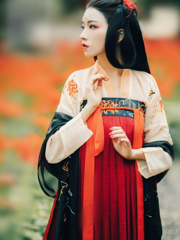 Kostum Cina Kuno Gaun Peri Hanfu Wanita Elegan Tradisional Cina Tang Suit Gadis Putri Mulia Kostum Tari Rakyat