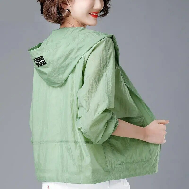 Chaqueta fina con capucha para mujer, abrigo de protección solar, Color sólido, moda coreana, primavera y verano, 2023