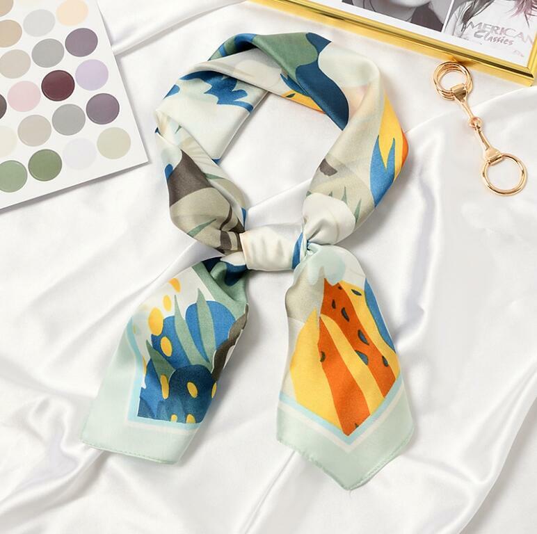 Женский квадратный шарф-бандана, повязка на голову с цветочным принтом, 2021