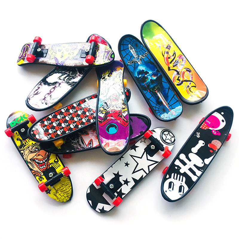 미니 크리에이티브 핑거팁 스케이트보드 플라스틱 핑거 스케이트 스쿠터, 2.8x10cm, 무작위 색상, 1 개