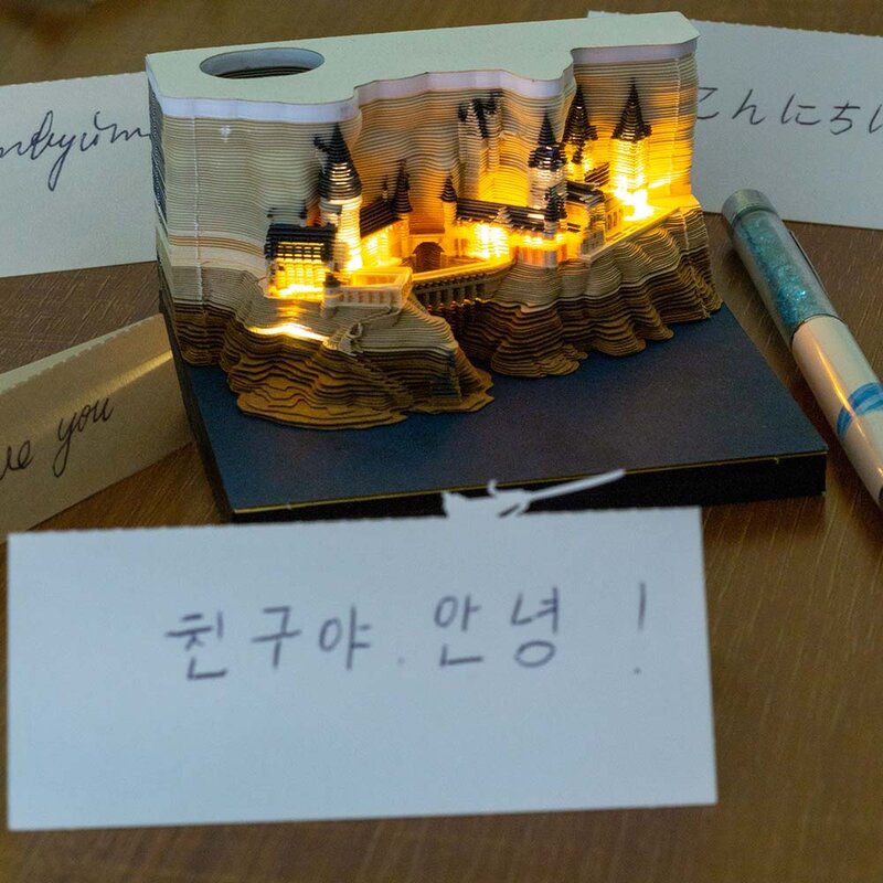 3D Memo Pad Lucu Lucu Kastil Sekolah dengan Lampu DIY Catatan Seni Kertas Notepad Bangunan Omoshirio Blok Harry Catatan Tempel