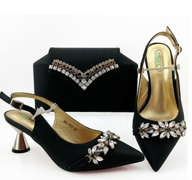 YEELOCA 2020 a001 تصميم جديد أنيق الأحذية الإيطالية وحقيبة مطابقة مريحة الكعوب أحذية الحفلات أحذية الزفاف KZ0669