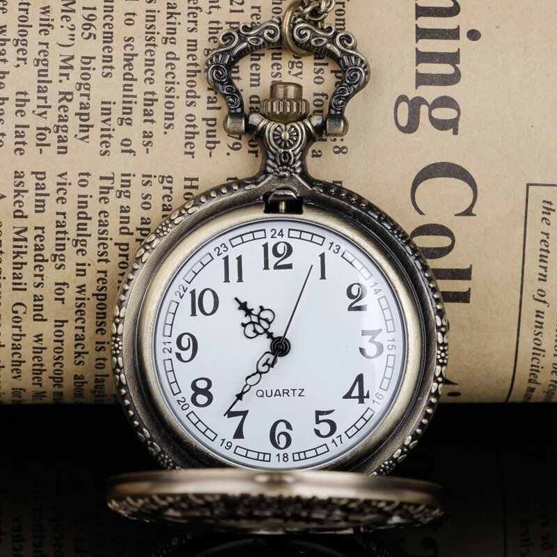 فريدة من نوعها البرونزية أنيمي كوارتز ساعة الجيب قلادة قلادة رجالي إمرأة ساعات هدايا