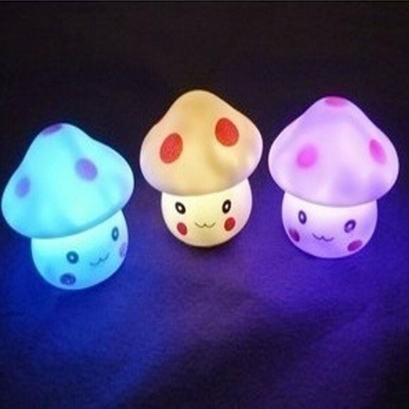 1PC 미니 7 색 변경 버섯 LED 램프 다채로운 밤 빛 로맨틱 참신 빛나는 파티 조명 아기 잠자는 밤 빛