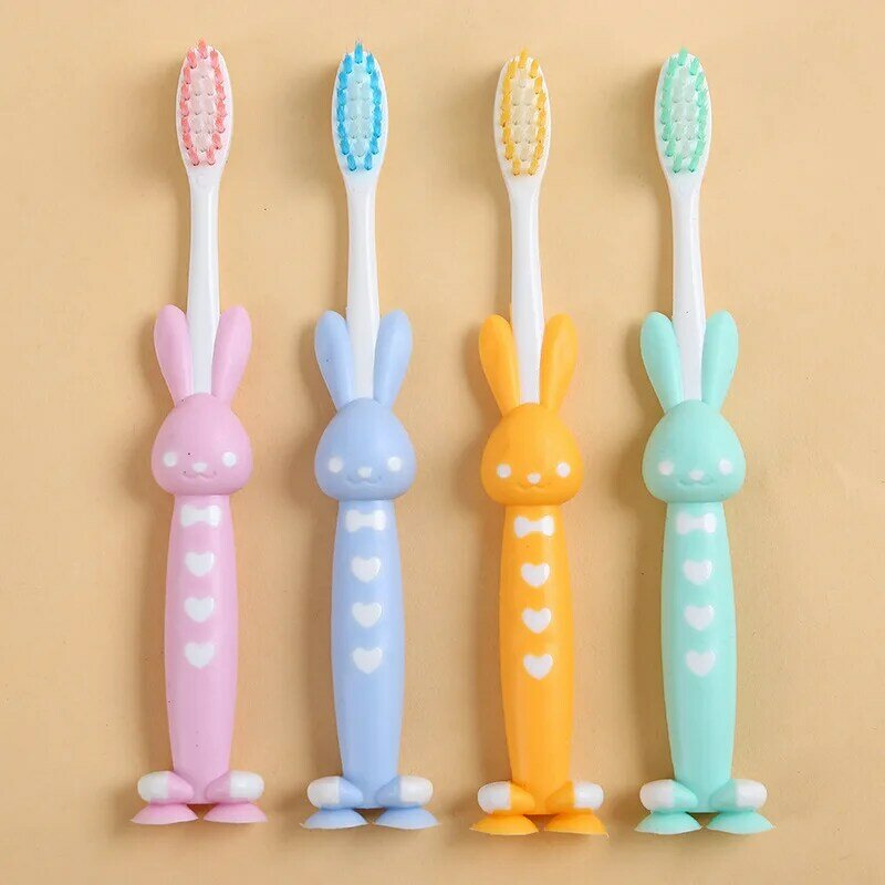 4ピース/セットかわいい漫画歯ブラシ子供のための竹炭ショートハンドル子供の歯ブラシ乳歯ケア