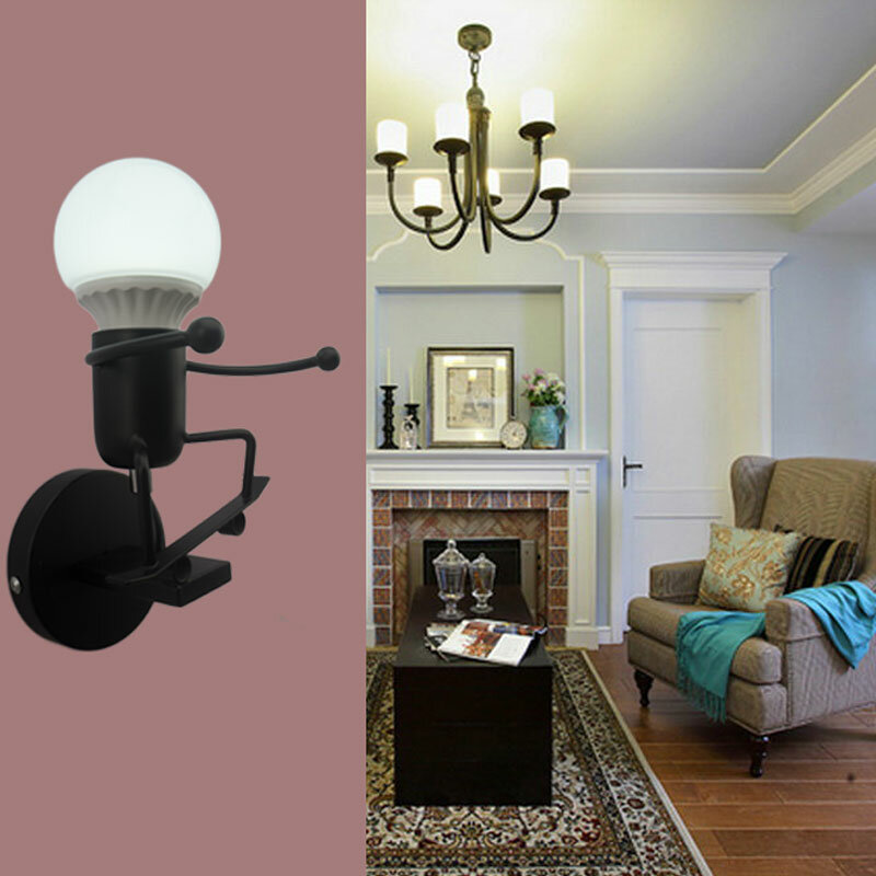 Lampada da parete a LED American Creative Doll applique da parete in metallo Cartoon Robot applique per camera da letto comodino illuminazione decorazioni per la casa per interni lampade