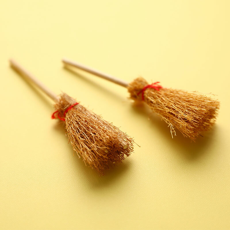 10Pcs Mini Broom Red Rope Straw Brooms Hanging Decorations For Halloween Party Costume Witch Broom Dollhouse Accessories