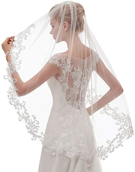 Latest Looking of New Arrival Women's Short Fingertip Length 1 Tier Lace Wedding Bridal Veil With Metal Comb