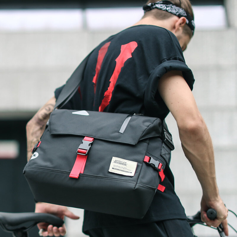 Men Crossbody Messenger Bags Oxford Waterproof Ridding Bag Sling Shoulder Travel Bag Large Mountain Bike Cycling Pack XA135ZC