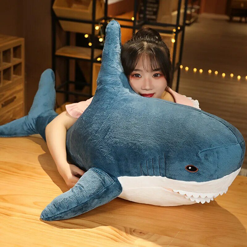 Tubarão enorme brinquedo de pelúcia macio pelúcia boneca animal leitura travesseiro para presentes aniversário kawaii speelgoed brinquedos para meninas crianças