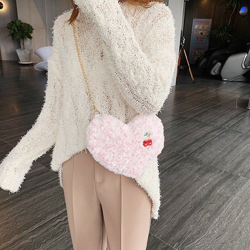 Coração-em forma de pelúcia bolsa feminina 2020 inverno novo pelúcia bonito crossbody sacos para moda feminina coração corrente bolsa de ombro