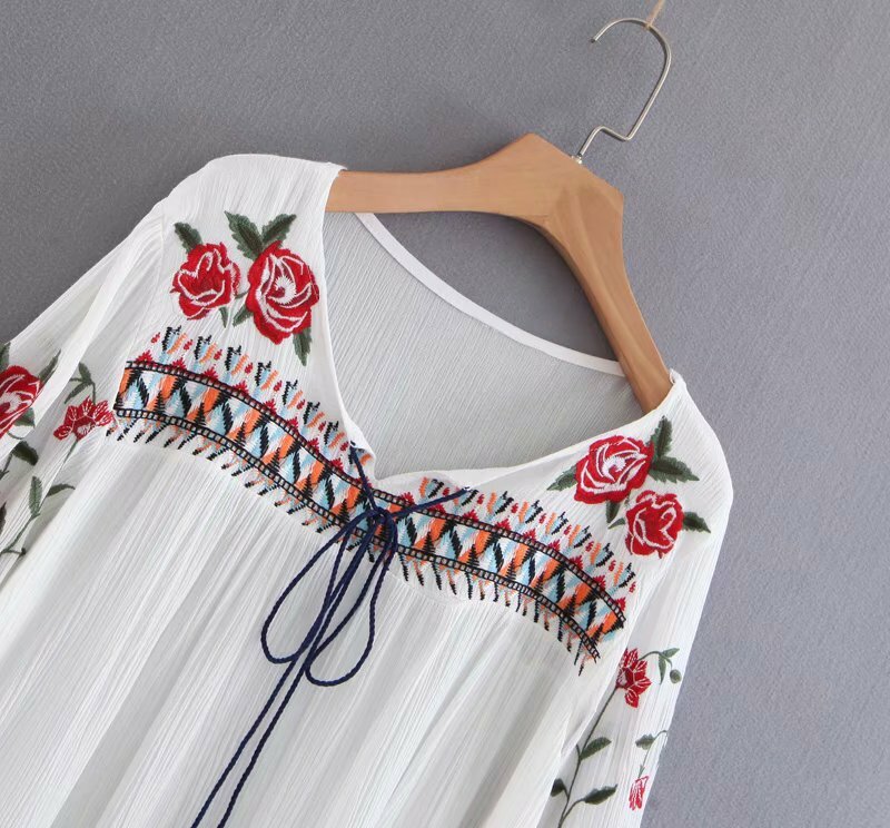 Nieuwe Lente Herfst Mode Etnische V-hals Viscose Bloemen Borduren Blouse Vrouwen Lange Mouw Trui Shirts Blouses Tops