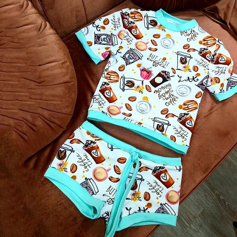 Bkld conjunto de duas peças estampadas feminino, mais novo jogo de camiseta de sobremesa com gola redonda, manga curta + shorts de renda, trajes casuais