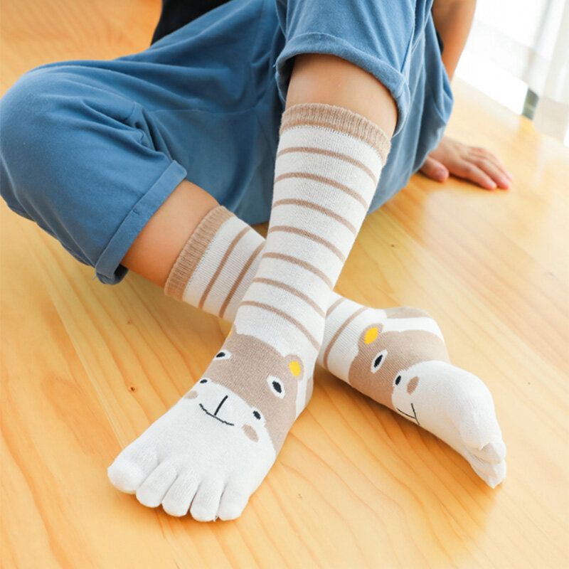 Детские носки с пальцами для девочек, милые Мультяшные хлопковые носки для маленьких девочек и мальчиков, теплые осенние и весенние носки с пятью пальцами