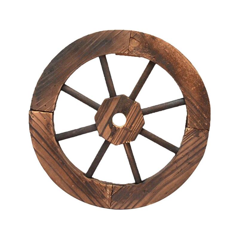Cartwheel in legno per la decorazione della parete Bar rustico rotondo in legno carri ruota con puntelli bordo in acciaio per scena fotografica presso Hub Studio portico