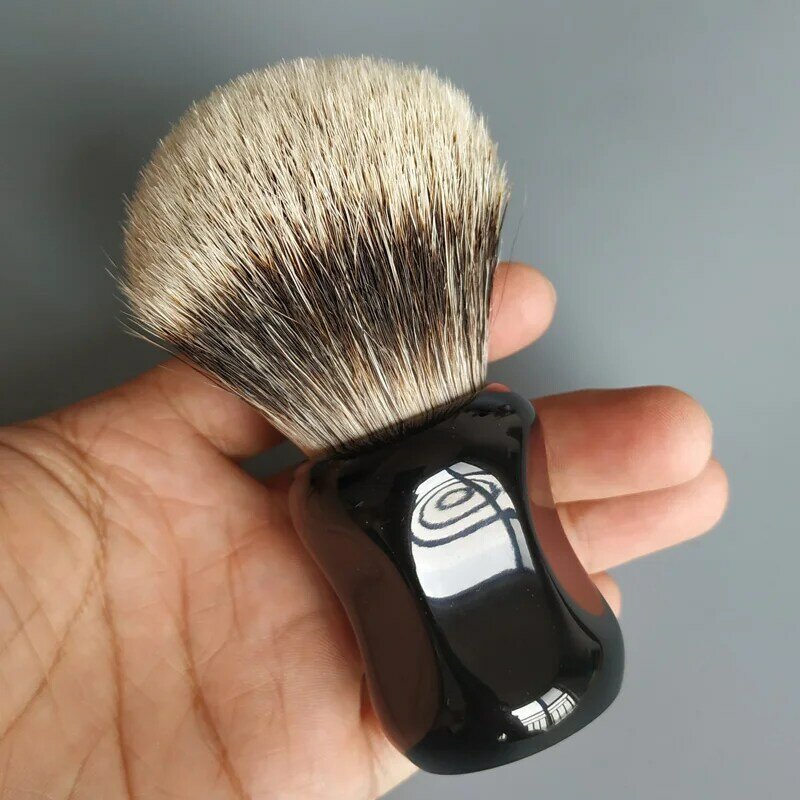 Dscosmetic-brocha de afeitar de pelo de tejón de dos bandas, 26mm, con mango de resina negra, buen cabello de columna vertebral