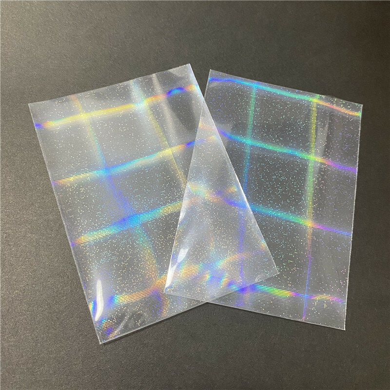 50 Buah/Lot 65*90MM Bintang Kecil Laser Berkedip Pelindung Lengan Kartu untuk YGO Pemegang Kartu Holografik Foil Film Pelindung