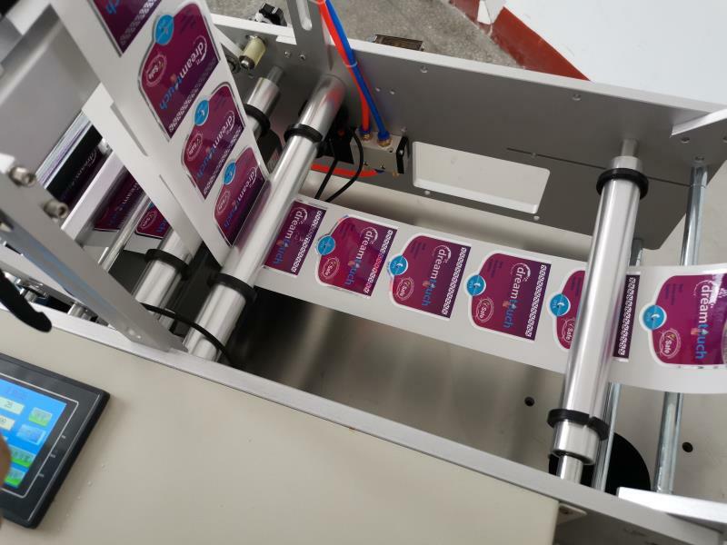 Semi automática dupla face cerveja garrafa rotulagem máquina, com produção contagem função