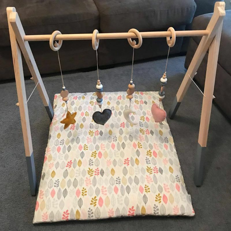 Estante de madeira para bebês, estilo nórdico, brinquedo sensorial de puxar em anel, para crianças e bebês, decoração de quarto de meninas
