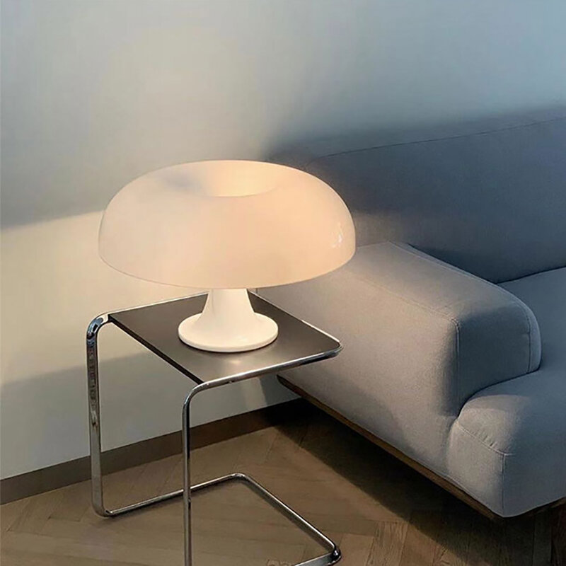 Minimalismo lampada da tavolo a fungo ornamento luce E14 lampadine a LED AU CN EU UK o US Plug per soggiorno comodino studio decorazione dell'hotel