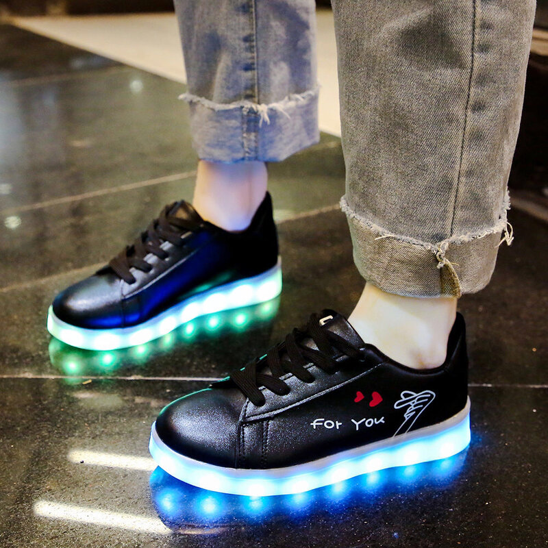 2021 nowy Usb akumulator Luminous ze światłami dla kobiet mężczyzn buty LED z zapaloną podeszwą dorosłych lady wing Black