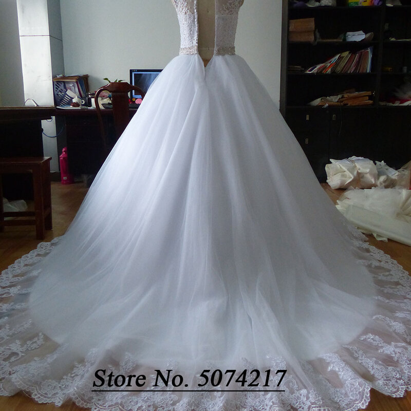 공주 웨딩 드레스 순수한 흰색 사용자 정의 만든 볼 가운 신부 드레스 레이스 아플리케 구슬 벨트