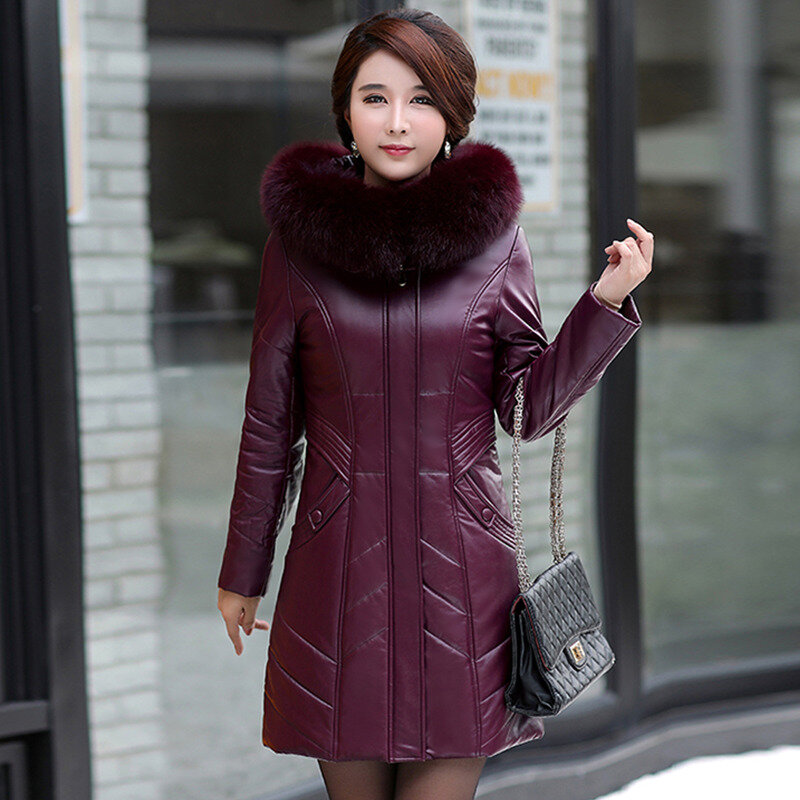 L-8XL 여성 가죽 코트 2023년 겨울 새로운 패션 어머니 재킷 두껍게 하다 따뜻한 모피로 된 옷깃 후드 양피 외투 헐렁한 긴 겉옷 여자 플러스 크기