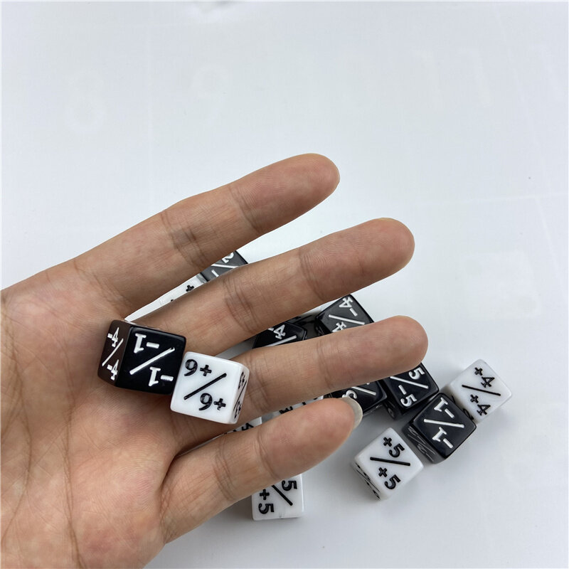 10 sztuk kostki liczniki 5 pozytywne + 1/+ 1 i 5 negatywne-1/-1 dla magii stół do zbierania gry śmieszne kości biały czarny nauczanie